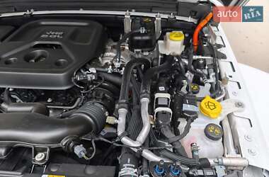 Внедорожник / Кроссовер Jeep Wrangler 2022 в 