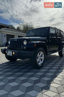 Позашляховик / Кросовер Jeep Wrangler 2013 в 