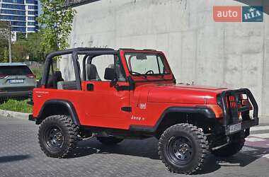 Внедорожник / Кроссовер Jeep Wrangler 1995 в 