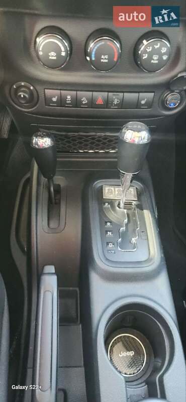 Позашляховик / Кросовер Jeep Wrangler 2017 в Харкові