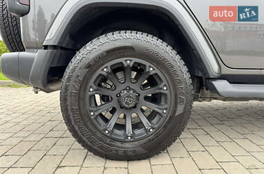 Позашляховик / Кросовер Jeep Wrangler 2018 в 