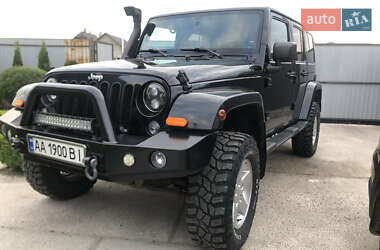 Позашляховик / Кросовер Jeep Wrangler 2015 в Києві