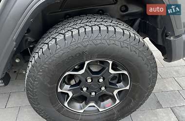 Внедорожник / Кроссовер Jeep Wrangler 2020 в 