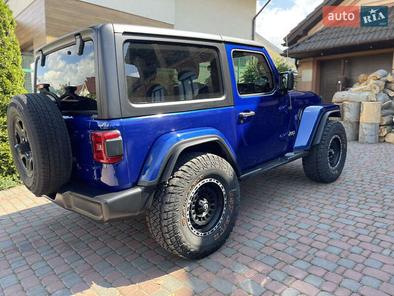 Позашляховик / Кросовер Jeep Wrangler 2018 в Чернівцях