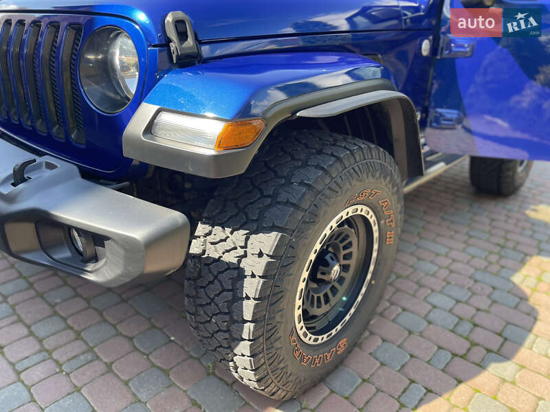 Позашляховик / Кросовер Jeep Wrangler 2018 в Чернівцях