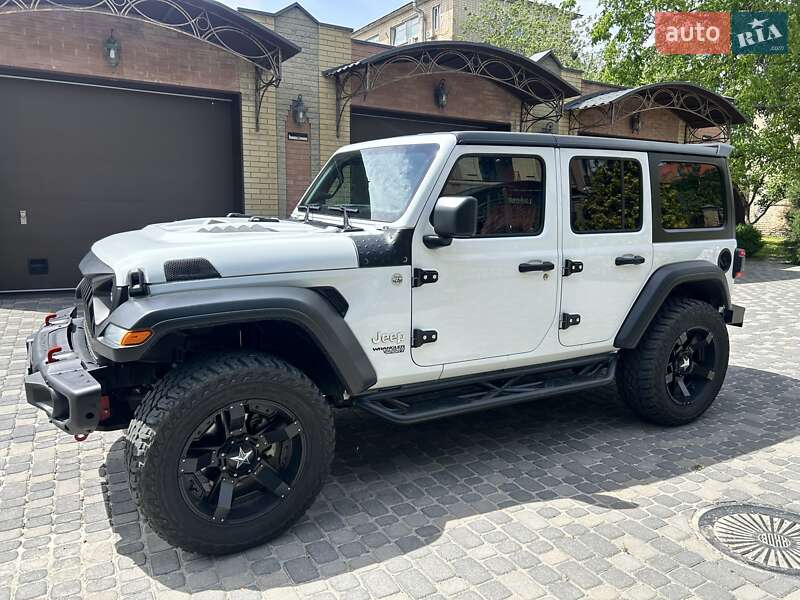 Внедорожник / Кроссовер Jeep Wrangler 2020 в Полтаве