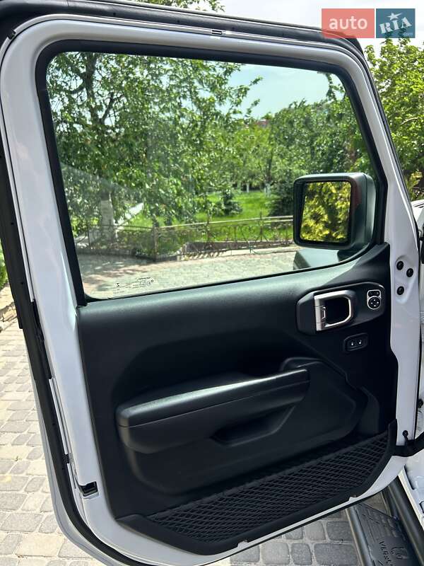 Внедорожник / Кроссовер Jeep Wrangler 2020 в Полтаве