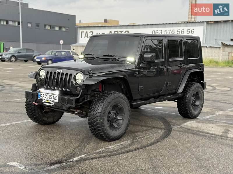 Внедорожник / Кроссовер Jeep Wrangler 2007 в Киеве