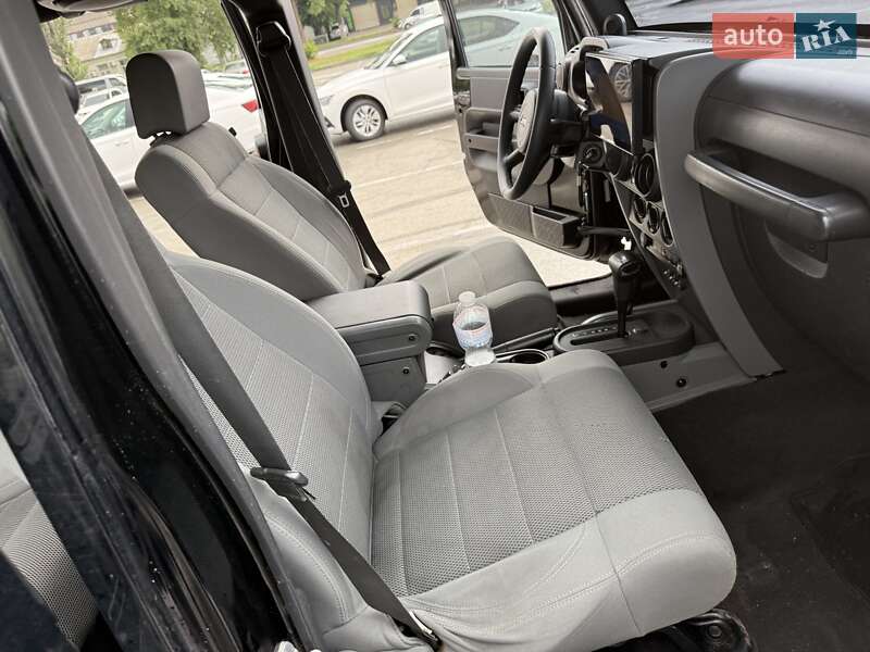 Внедорожник / Кроссовер Jeep Wrangler 2007 в Киеве
