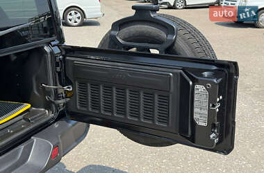 Внедорожник / Кроссовер Jeep Wrangler 2022 в 