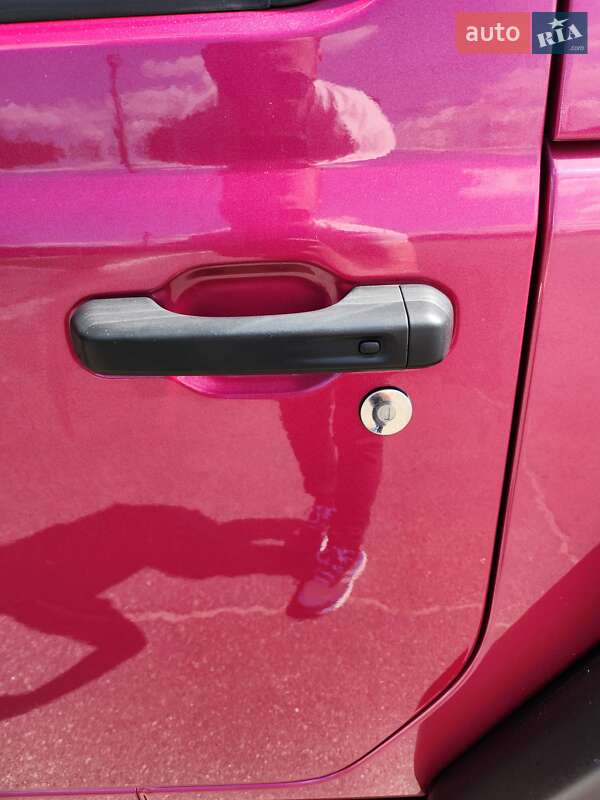 Внедорожник / Кроссовер Jeep Wrangler 2021 в Киеве