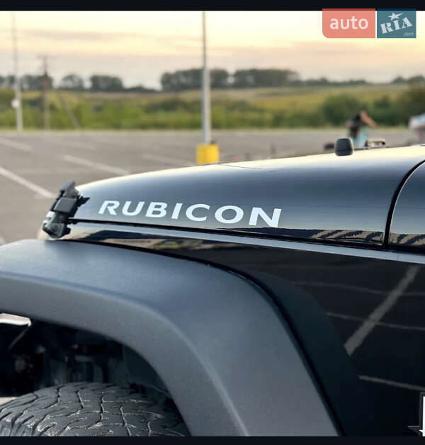 Внедорожник / Кроссовер Jeep Wrangler 2011 в Киеве