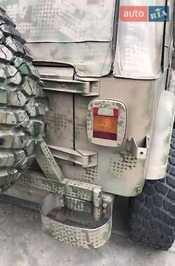 Внедорожник / Кроссовер Jeep Wrangler 1995 в 