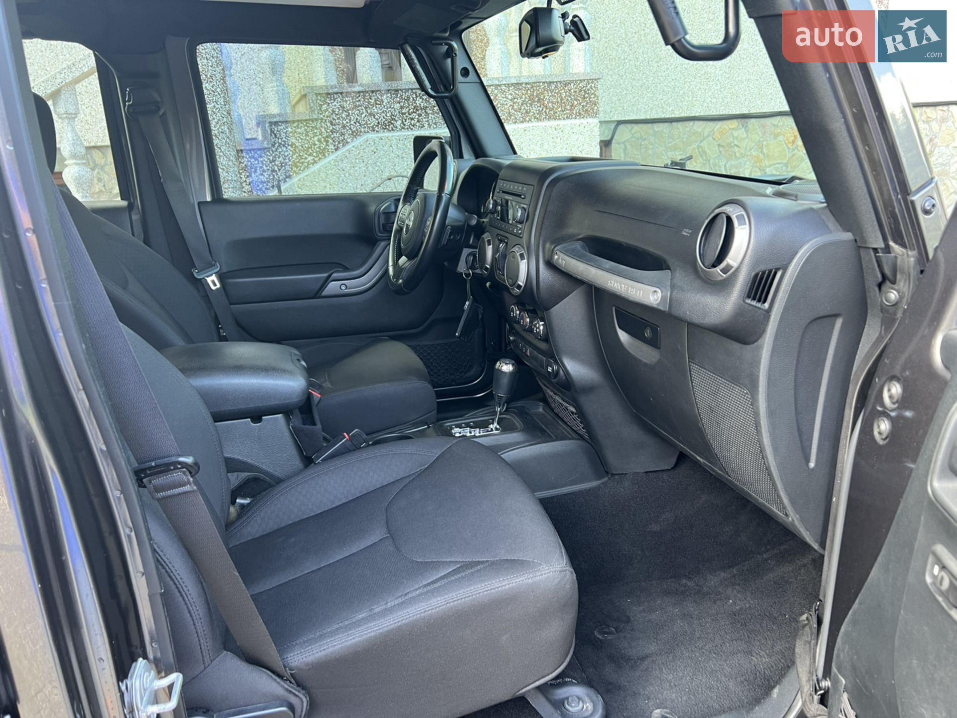 2017 Jeep Wrangler - мініатюра 15