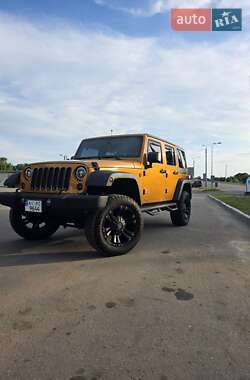 Внедорожник / Кроссовер Jeep Wrangler 2014 в Сумах