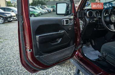 Внедорожник / Кроссовер Jeep Wrangler 2021 в 