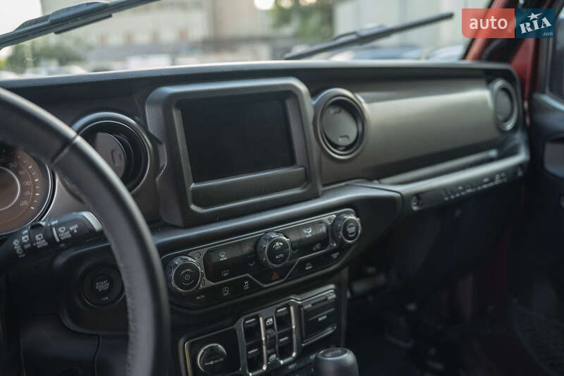 Внедорожник / Кроссовер Jeep Wrangler 2021 в Черновцах