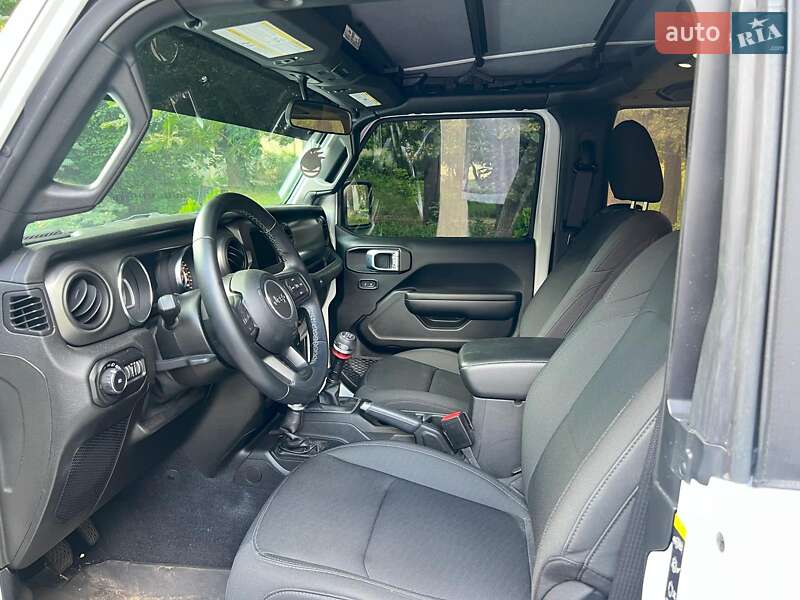 Позашляховик / Кросовер Jeep Wrangler 2021 в Києві фото 10 Позашляховик / Кросовер Jeep Wrangler 2021 в Києві