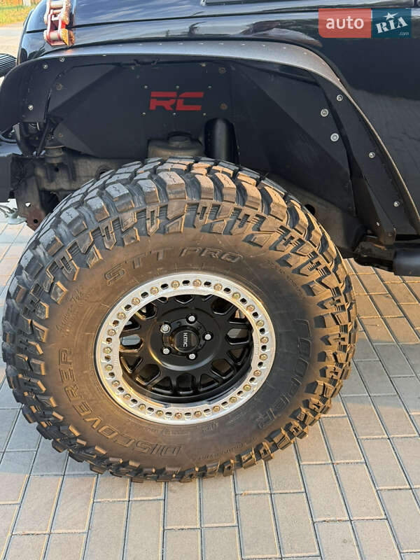 Внедорожник / Кроссовер Jeep Wrangler 2016 в Днепре