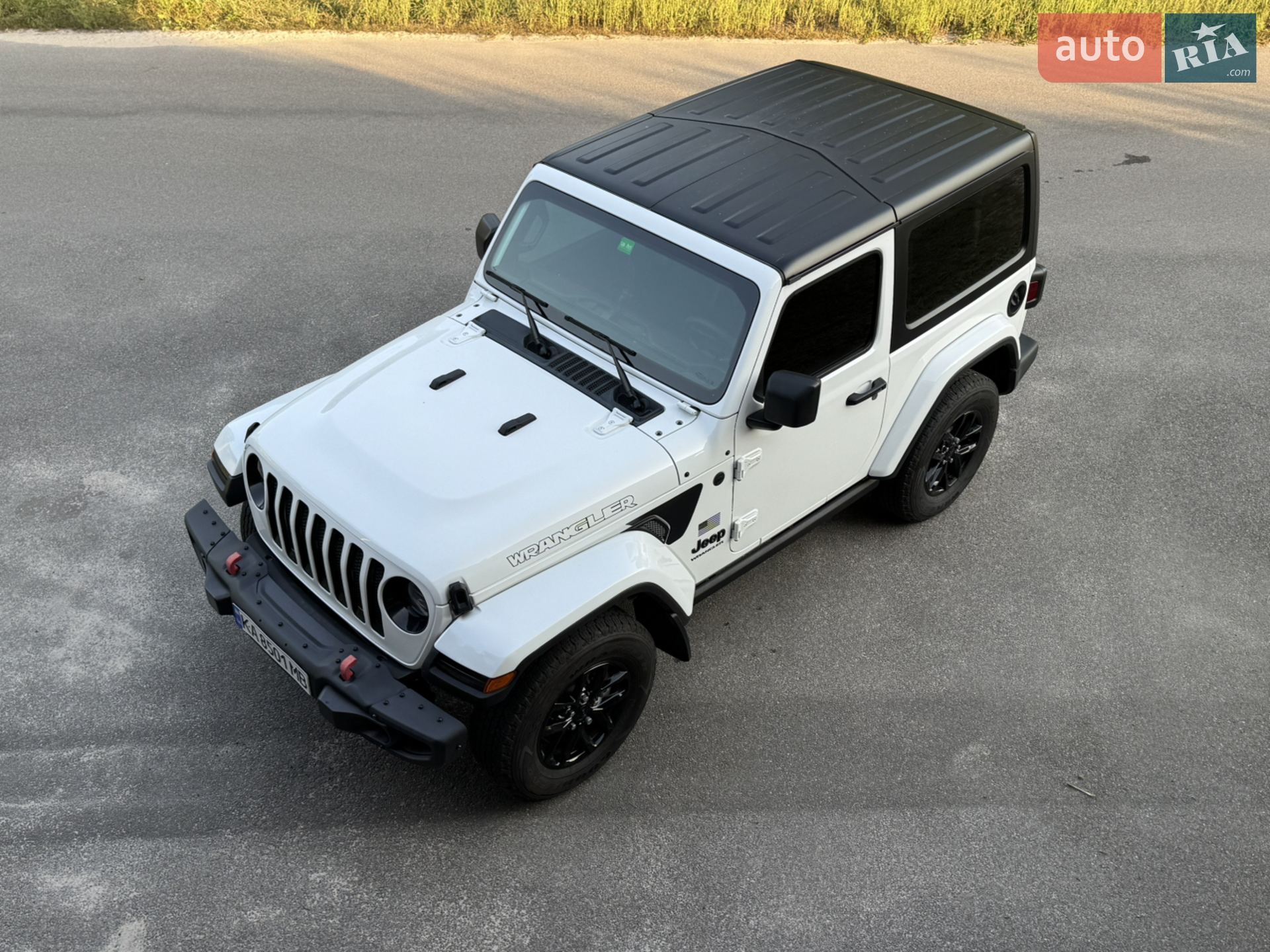 2022 Jeep Wrangler - фото 1