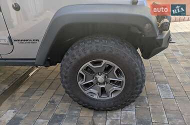 Позашляховик / Кросовер Jeep Wrangler 2014 в 