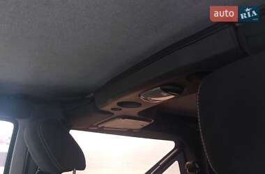 Внедорожник / Кроссовер Jeep Wrangler 2016 в 