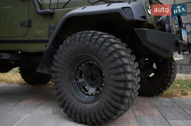 Внедорожник / Кроссовер Jeep Wrangler 2000 в Киеве