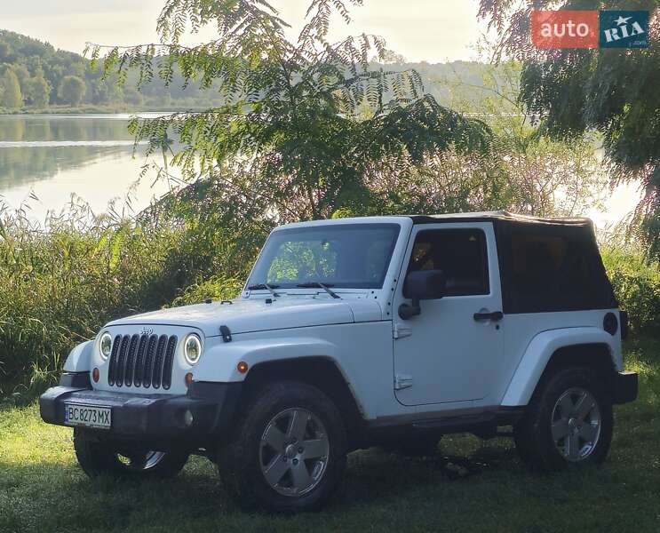 Jeep Wrangler 2013