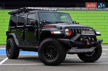 Внедорожник / Кроссовер Jeep Wrangler 2017 в Киеве