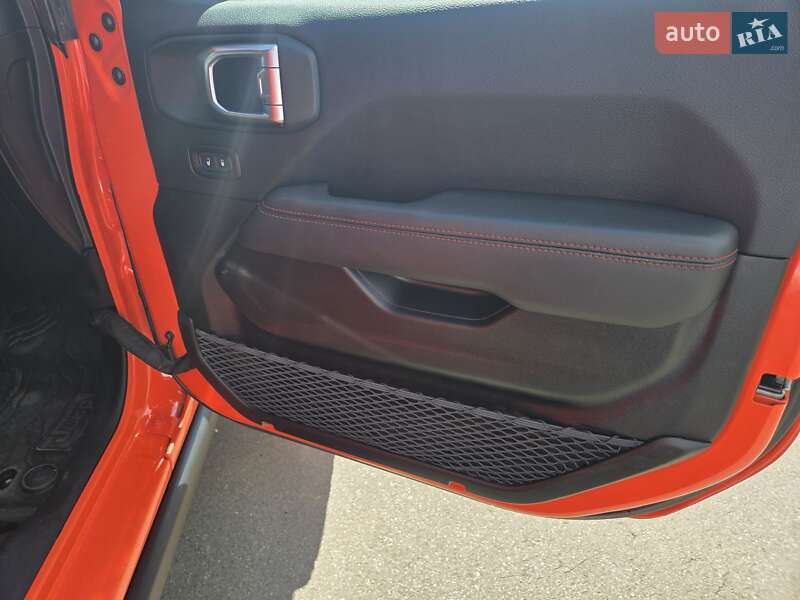 Внедорожник / Кроссовер Jeep Wrangler 2019 в Одессе