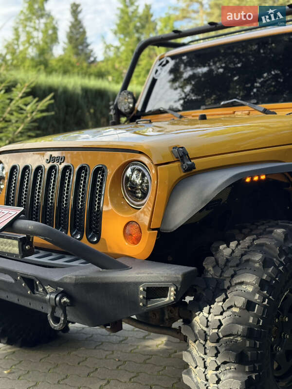 Позашляховик / Кросовер Jeep Wrangler 2012 в Сваляві фото 19 Позашляховик / Кросовер Jeep Wrangler 2012 в Сваляві