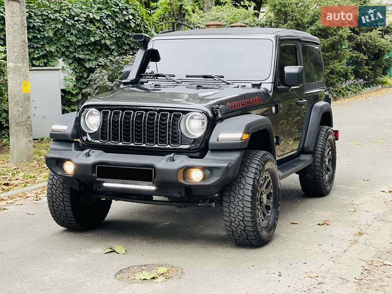Внедорожник / Кроссовер Jeep Wrangler 2021 в Киеве