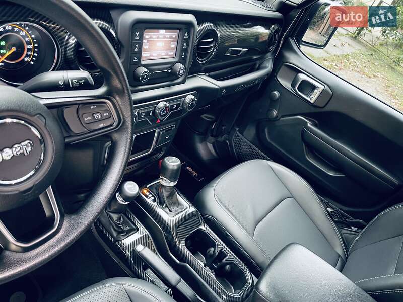 Внедорожник / Кроссовер Jeep Wrangler 2021 в Киеве