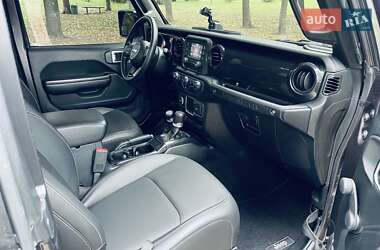 Внедорожник / Кроссовер Jeep Wrangler 2021 в 