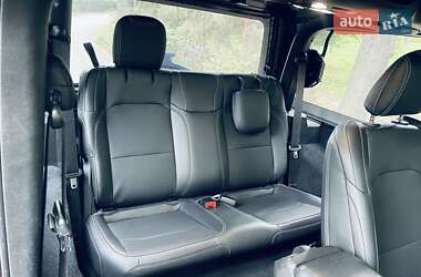 Внедорожник / Кроссовер Jeep Wrangler 2021 в 