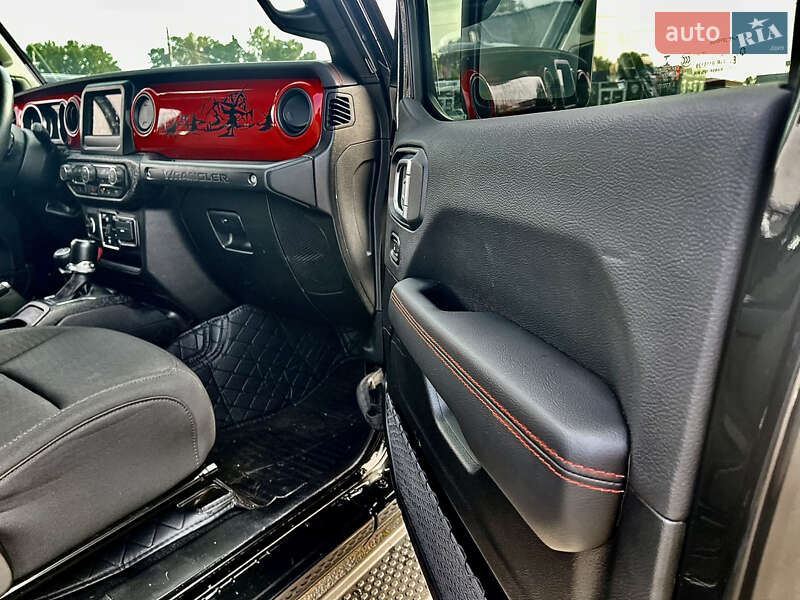 Внедорожник / Кроссовер Jeep Wrangler 2022 в Киеве