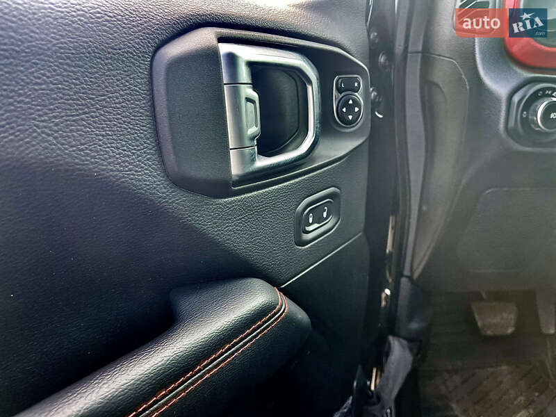 Внедорожник / Кроссовер Jeep Wrangler 2022 в Киеве