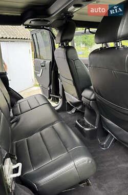 Внедорожник / Кроссовер Jeep Wrangler 2011 в 