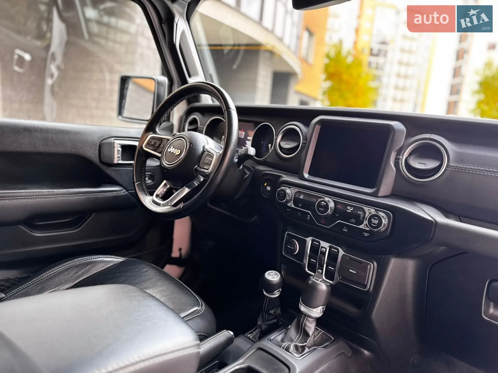 2022 Jeep Wrangler - мініатюра 72
