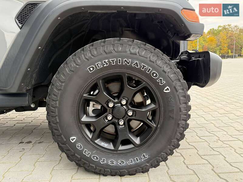 Внедорожник / Кроссовер Jeep Wrangler 2022 в Дубно