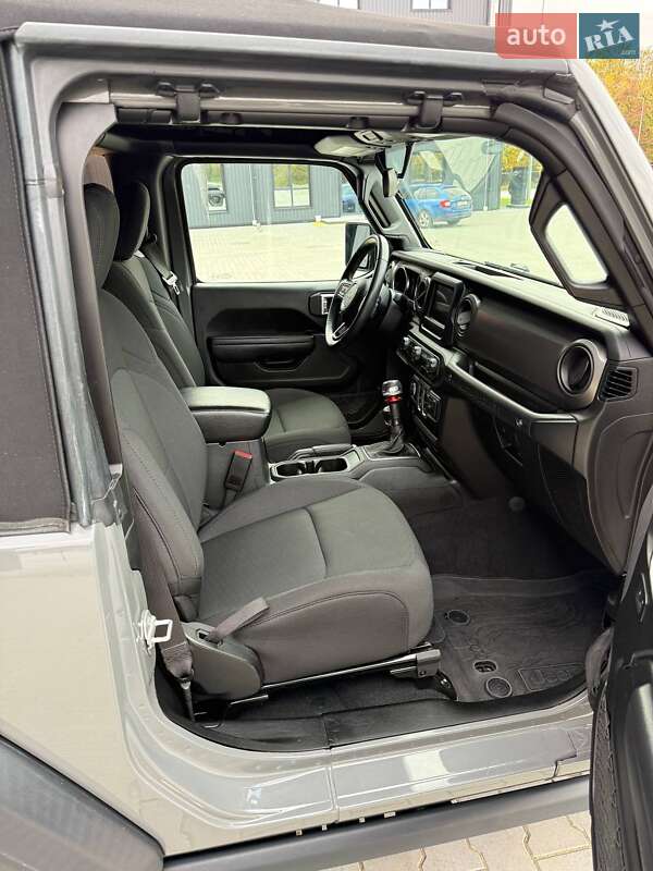 Внедорожник / Кроссовер Jeep Wrangler 2022 в Дубно