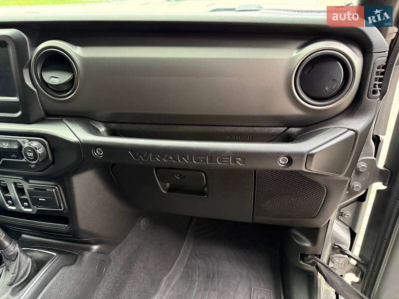 Внедорожник / Кроссовер Jeep Wrangler 2022 в Дубно