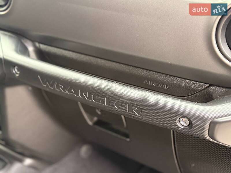 Внедорожник / Кроссовер Jeep Wrangler 2022 в Дубно