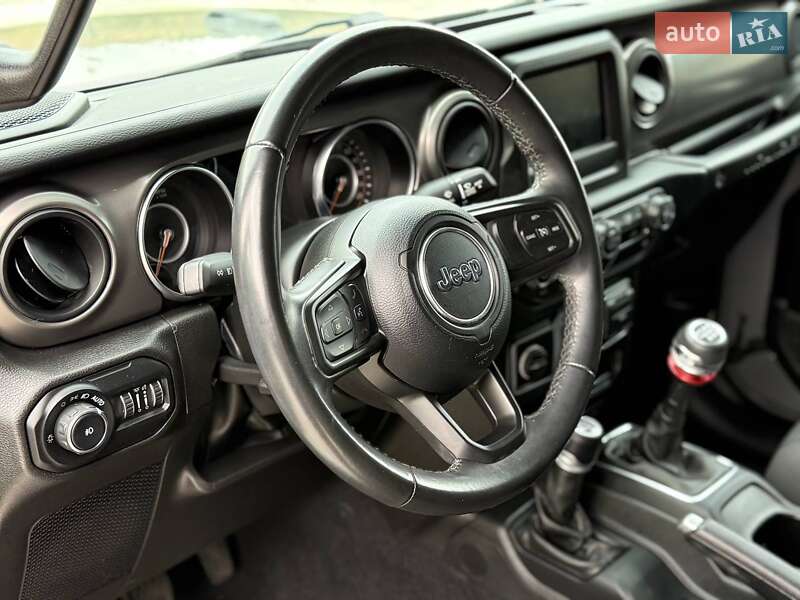 Внедорожник / Кроссовер Jeep Wrangler 2022 в Дубно