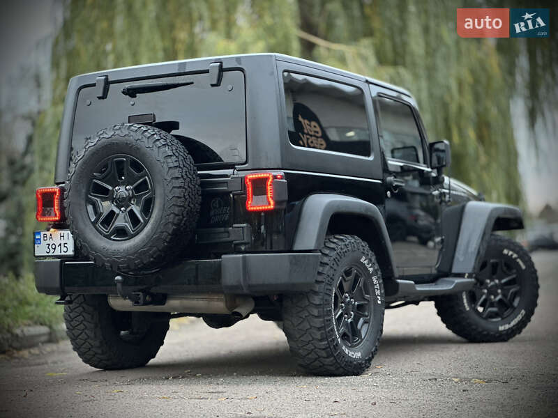Внедорожник / Кроссовер Jeep Wrangler 2015 в Киеве фото 16 Внедорожник / Кроссовер Jeep Wrangler 2015 в Киеве