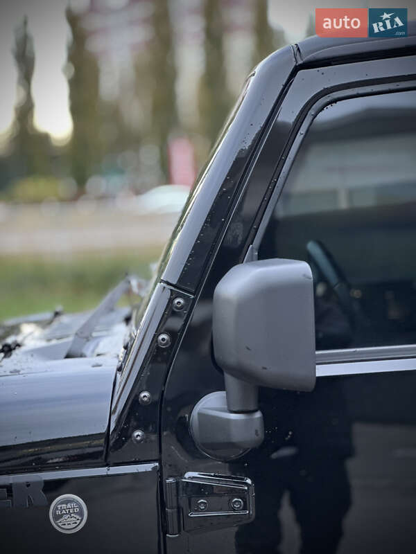 Внедорожник / Кроссовер Jeep Wrangler 2015 в Киеве фото 27 Внедорожник / Кроссовер Jeep Wrangler 2015 в Киеве