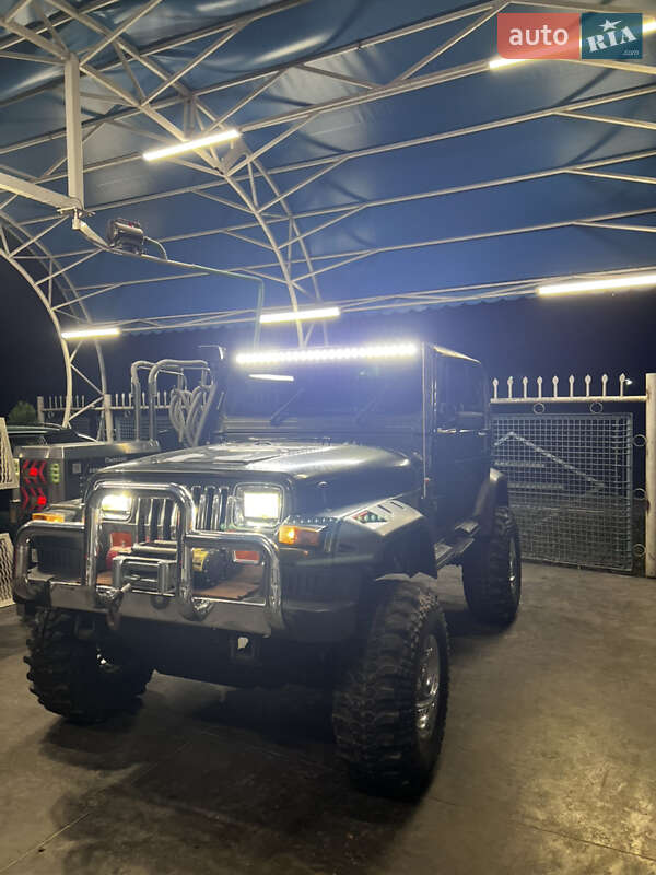 Позашляховик / Кросовер Jeep Wrangler 1996 в Вінниці фото 5 Позашляховик / Кросовер Jeep Wrangler 1996 в Вінниці