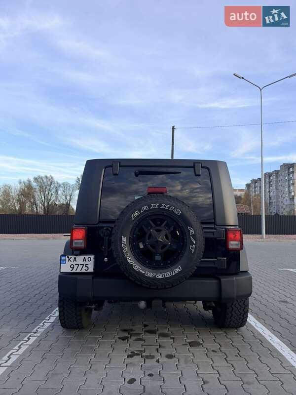 Внедорожник / Кроссовер Jeep Wrangler 2014 в Хмельницком