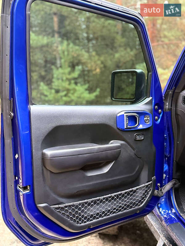 Внедорожник / Кроссовер Jeep Wrangler 2019 в Киеве