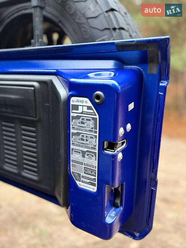 Внедорожник / Кроссовер Jeep Wrangler 2019 в Киеве